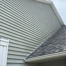 Best-House-Wash-and-Driveway-Cleaning-in-Gulf-Breeze-Florida-Polynesian-Isles-Subdivision 5