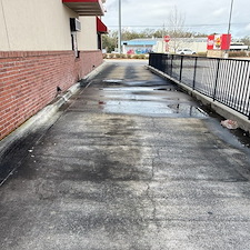 Commercial-Restaraunt-Cleaning-in-Pensacola-Florida-Freddys-Steakburgers-on-Pensacola-Blvd 5