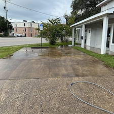 Helping-Pensacolas-Craft-Gourmet-Bakery-Shine-for-Their-Grand-Opening 1
