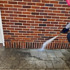 House-Soft-Washing-and-Pool-Deck-Cleaning-in-Pensacola-Floridas-East-Hill-Neighborhood 9