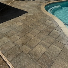 House-Soft-Washing-and-Pool-Deck-Cleaning-in-Pensacola-Floridas-East-Hill-Neighborhood 12