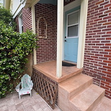 House-Wash-and-Pool-Deck-Cleaning-in-Pensacola-Floridas-East-Hill-Neighborhood 9